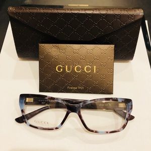 Sexy Gucci Eyeglasses !